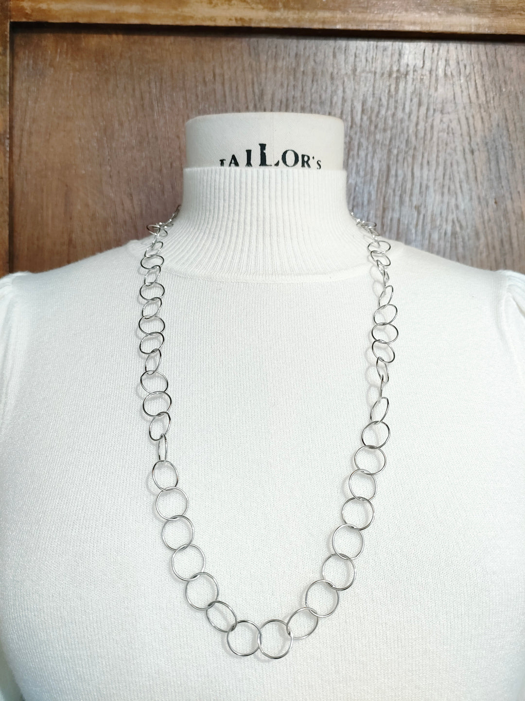 Collana acciao