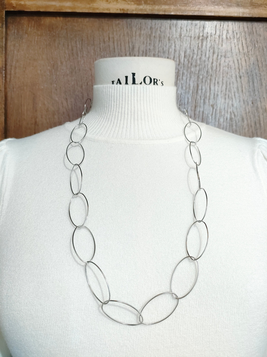 Collana acciao