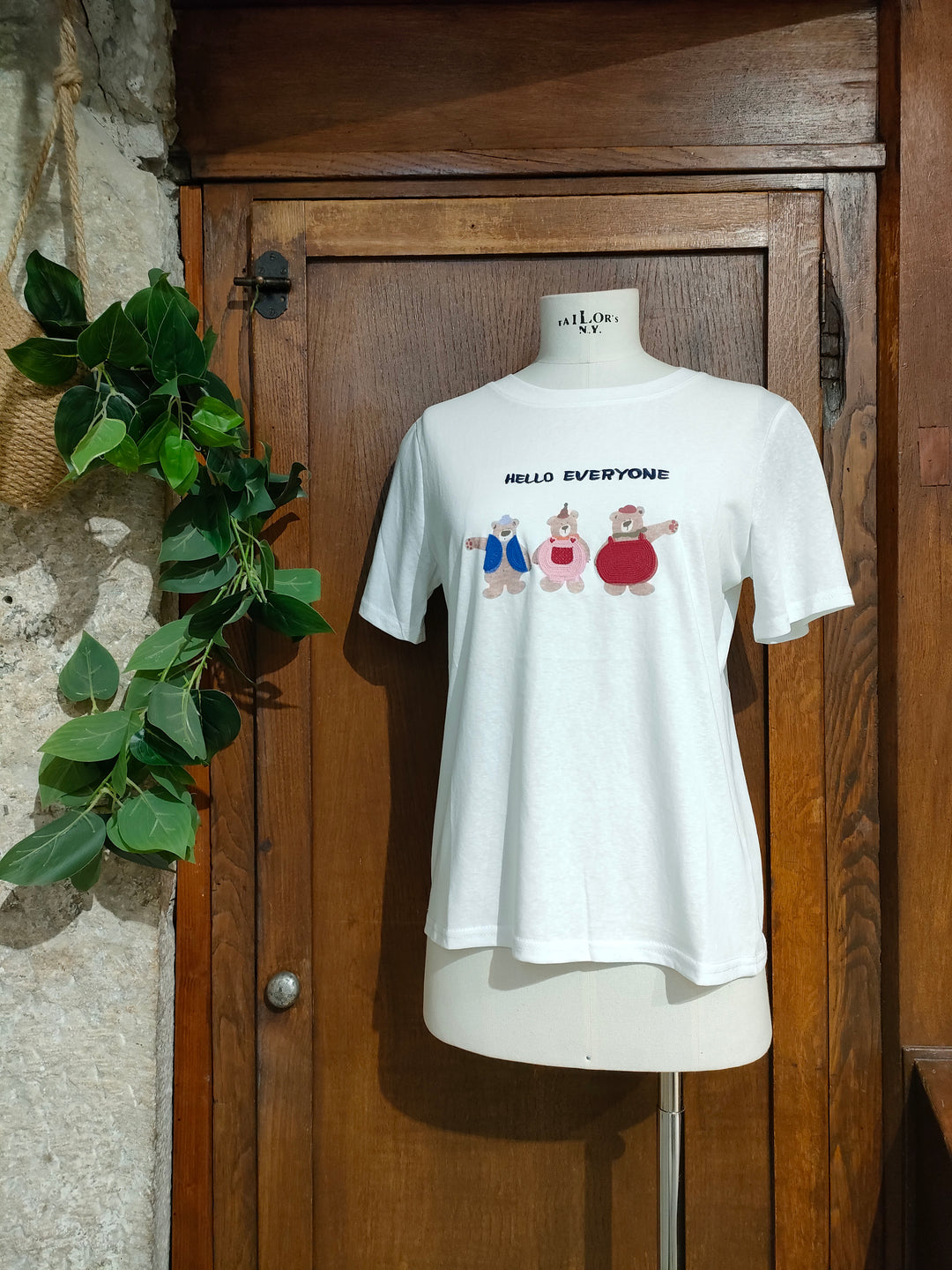 T-shirt