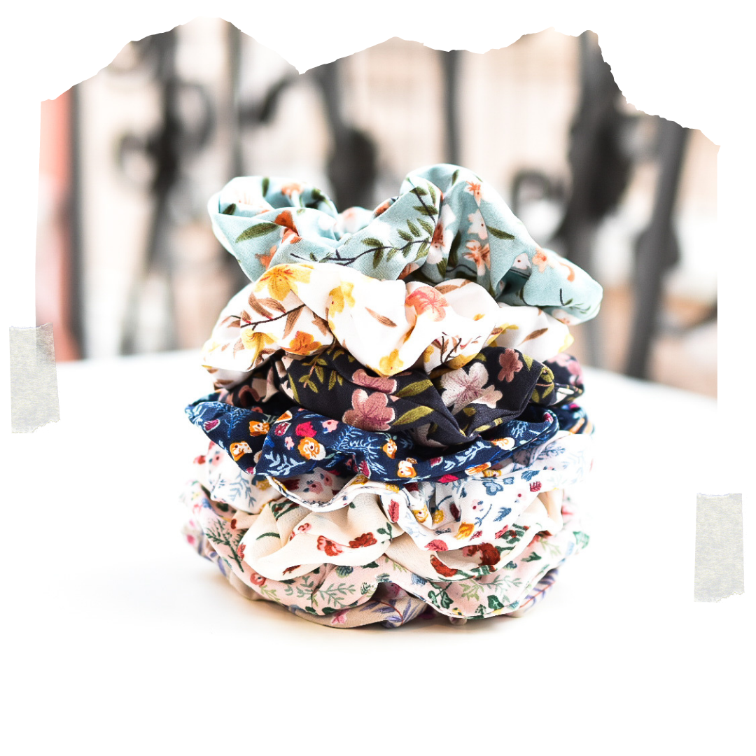 Scrunchie is back! Il ritorno del fermacoda nelle acconciature