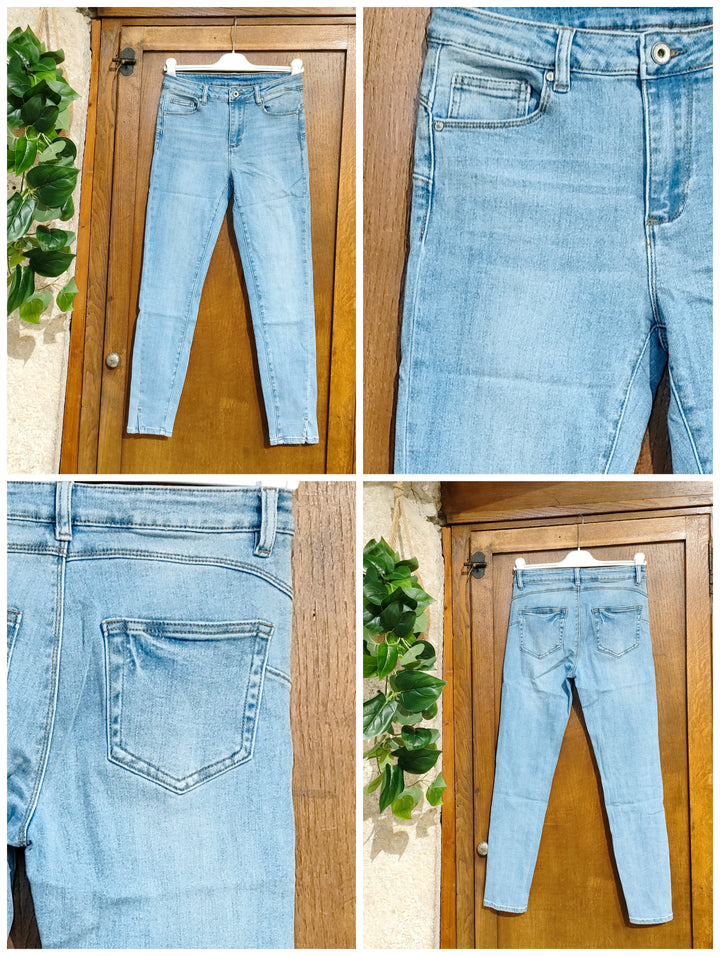 Pantaloni jeans