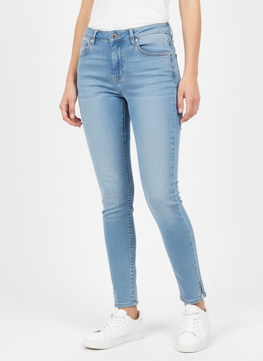 Pantaloni jeans